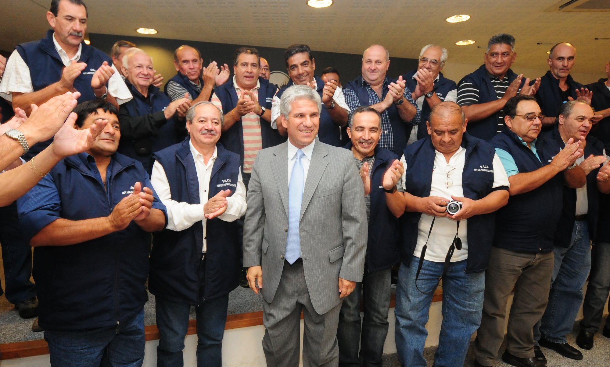 Poggi despidió a los 30 veteranos que regresan a Malvinas